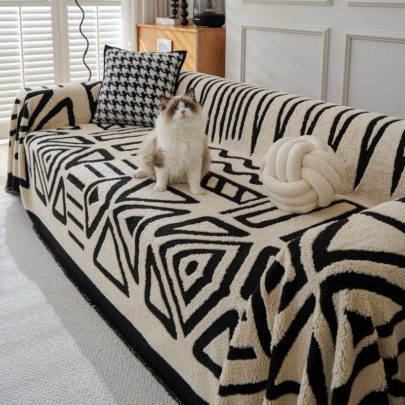 Polar Fleece Plush Sofa Cover  - огляд і ціна Washer Toss Set